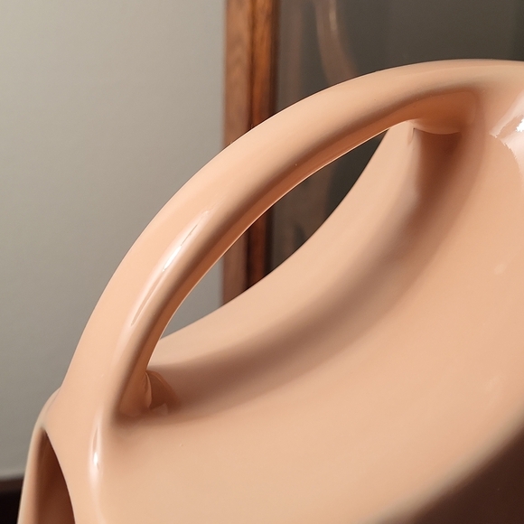 Fiestaware APRICOT LARGE Disk Pitcher - Picture 6 of 9